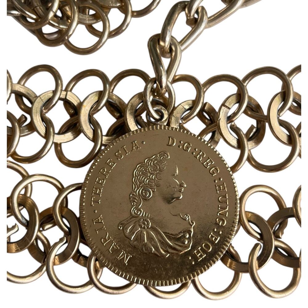 Size S-M Belt Vintage Womens Tripple Chain Gold Tone Coin Cabochon Boho Gypsy